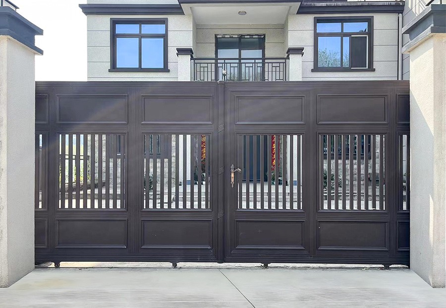 鋁（lǚ）藝庭院大門