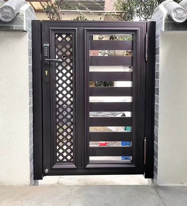 鋁（lǚ）藝庭院小門