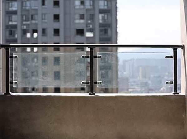 玻（bō）璃陽台護欄