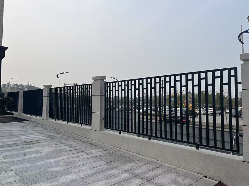 围墙栏杆（gǎn）